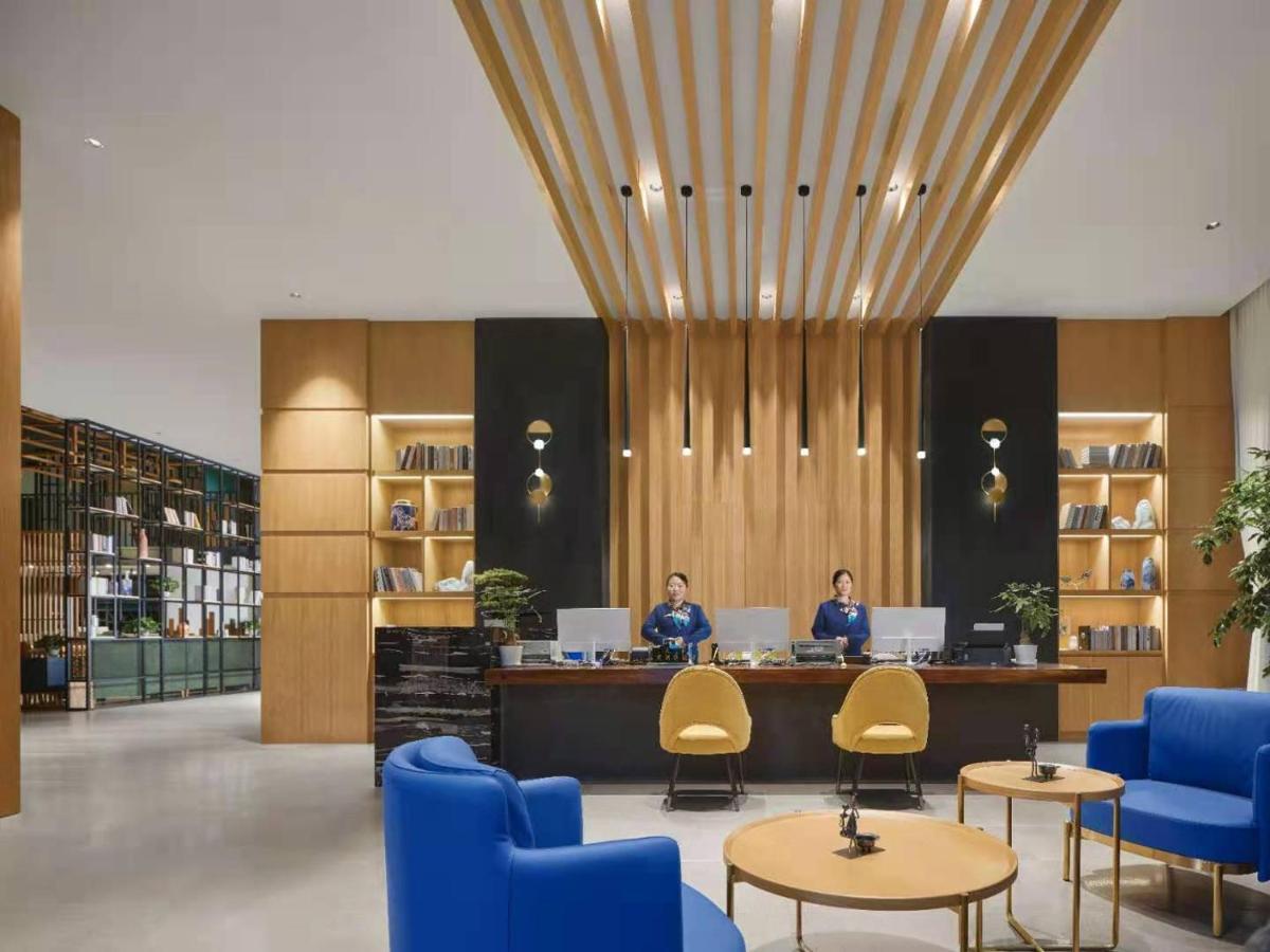 Baian Art Hotel Luzhou Exterior photo