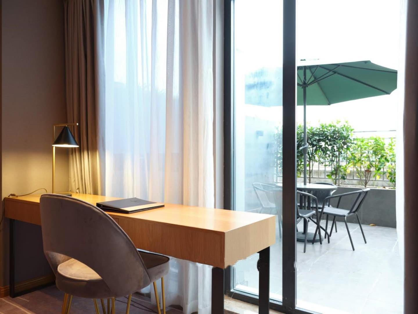 Baian Art Hotel Luzhou Exterior photo