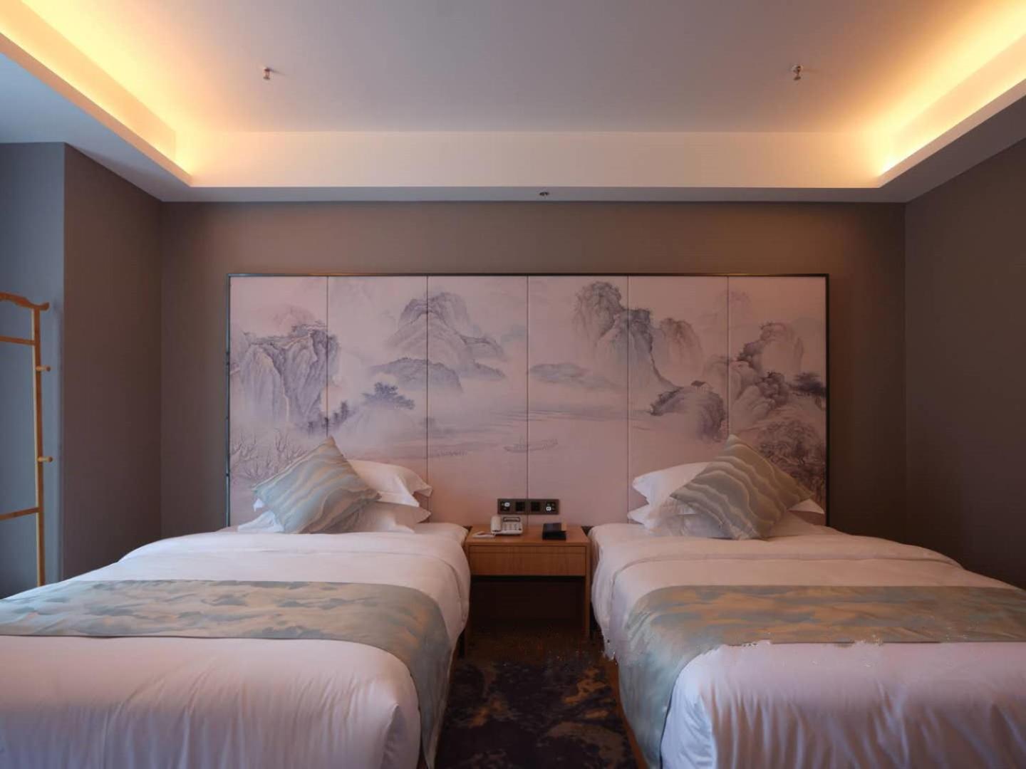 Baian Art Hotel Luzhou Exterior photo